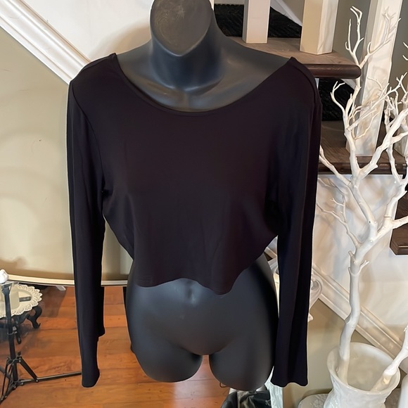 Free People Cropped Long Sleeved T-Shirt - Picture 8 of 8